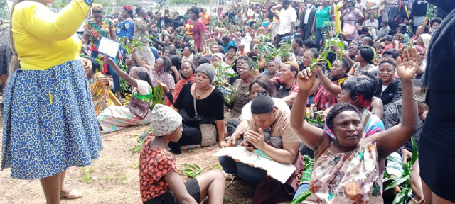 Grieving Women in Bamenda 27 October, 2020